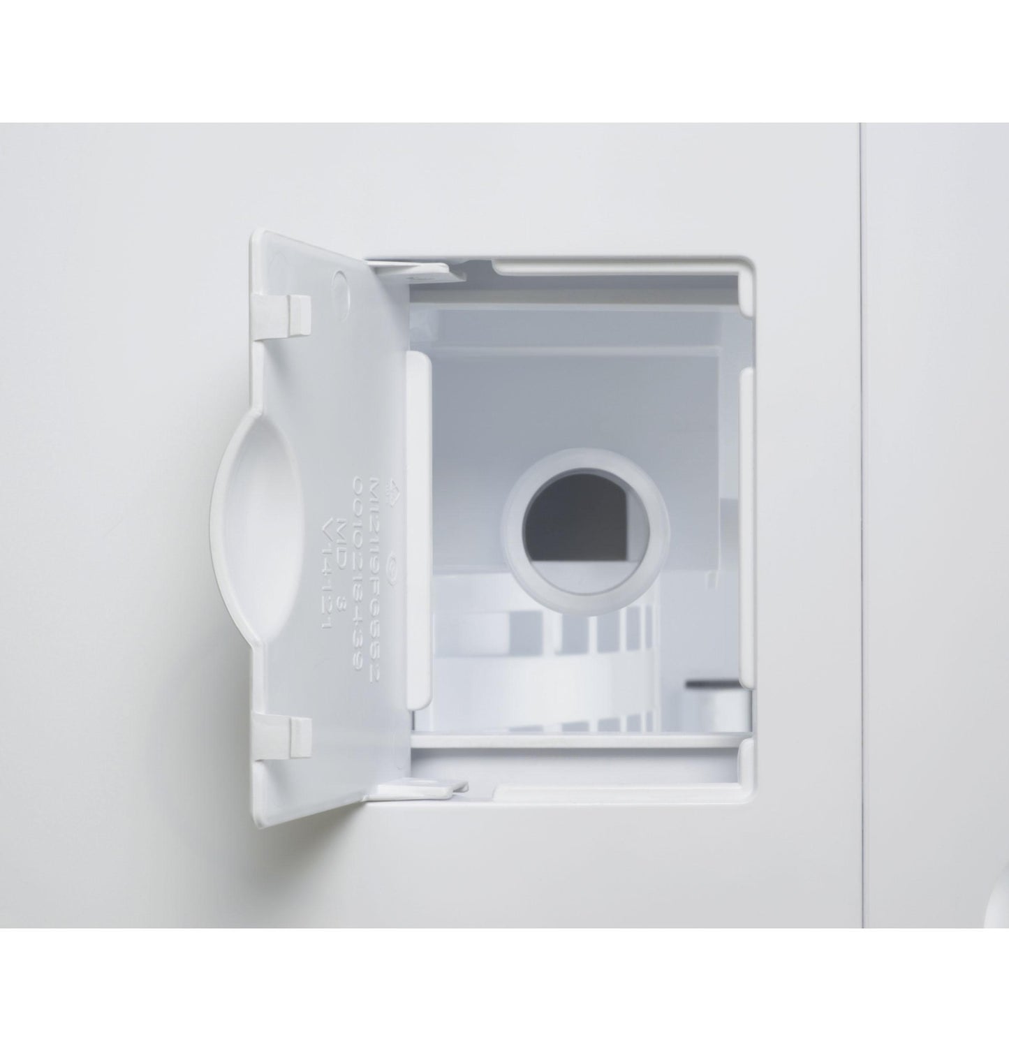 ADHB35LZ GE® ENERGY STAR® 35 Pint Portable Dehumidifier with Smart Dry for Very Damp Spaces