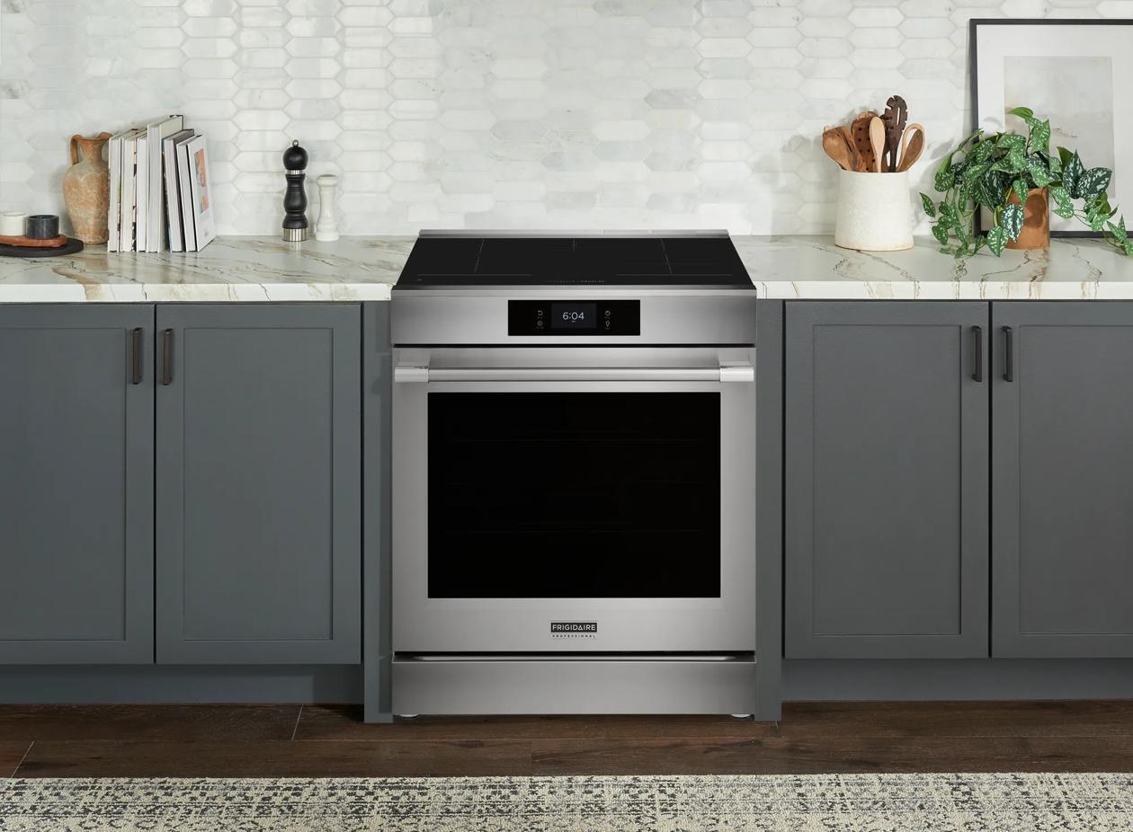 Frigidaire PCFI3085BF 30" Induction Range with Stone-Baked Pizza