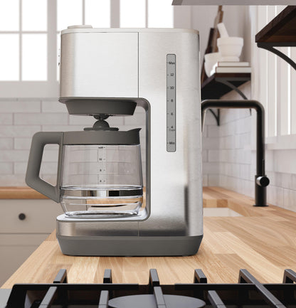 G7CDAASSPSS GE Drip Coffee Maker with Glass Carafe