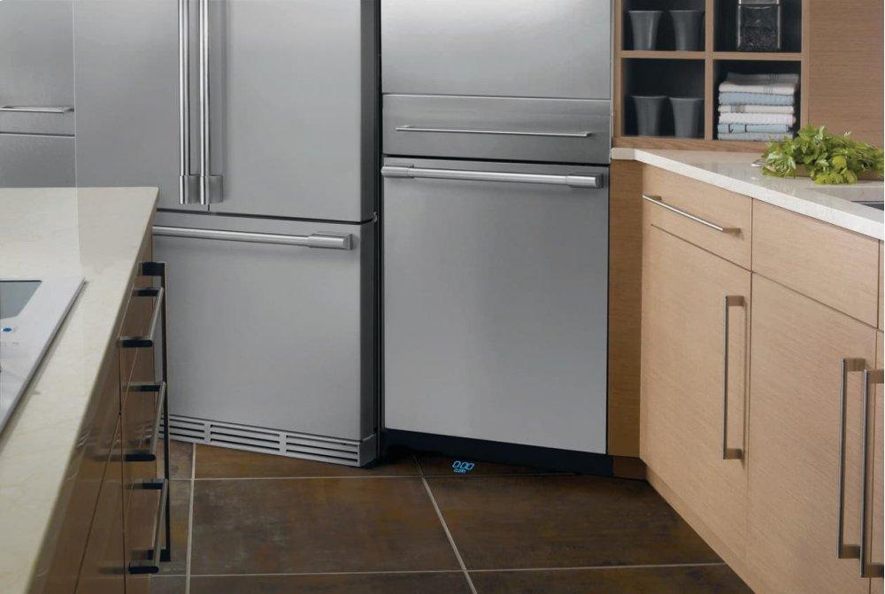 Electrolux ICON® 24'' Built-In Dishwasher with Perfect Dry™ System