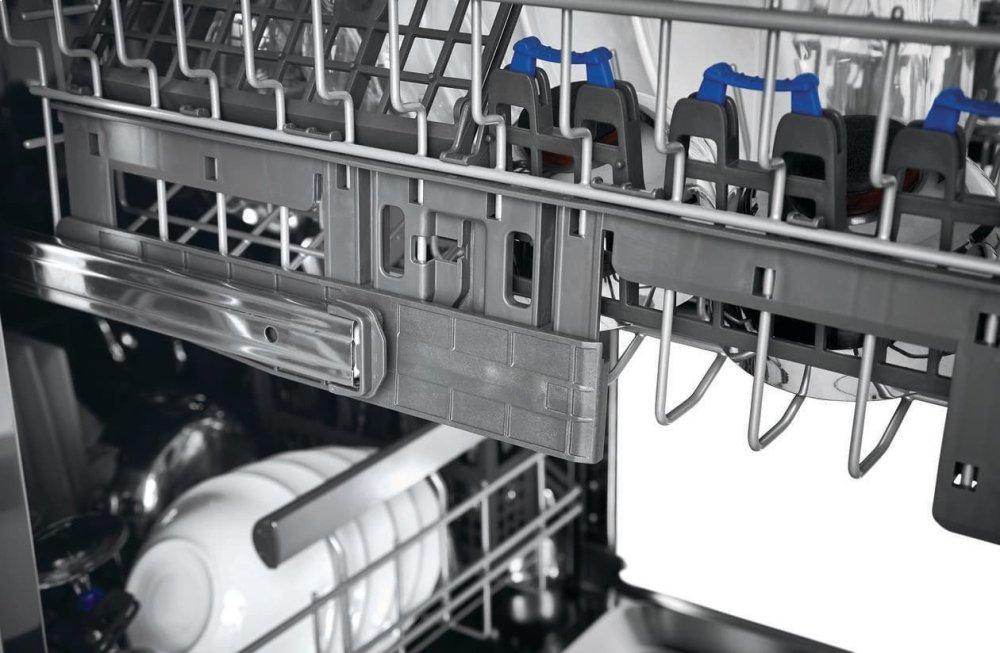 Electrolux ICON® 24'' Built-In Dishwasher with Perfect Dry™ System