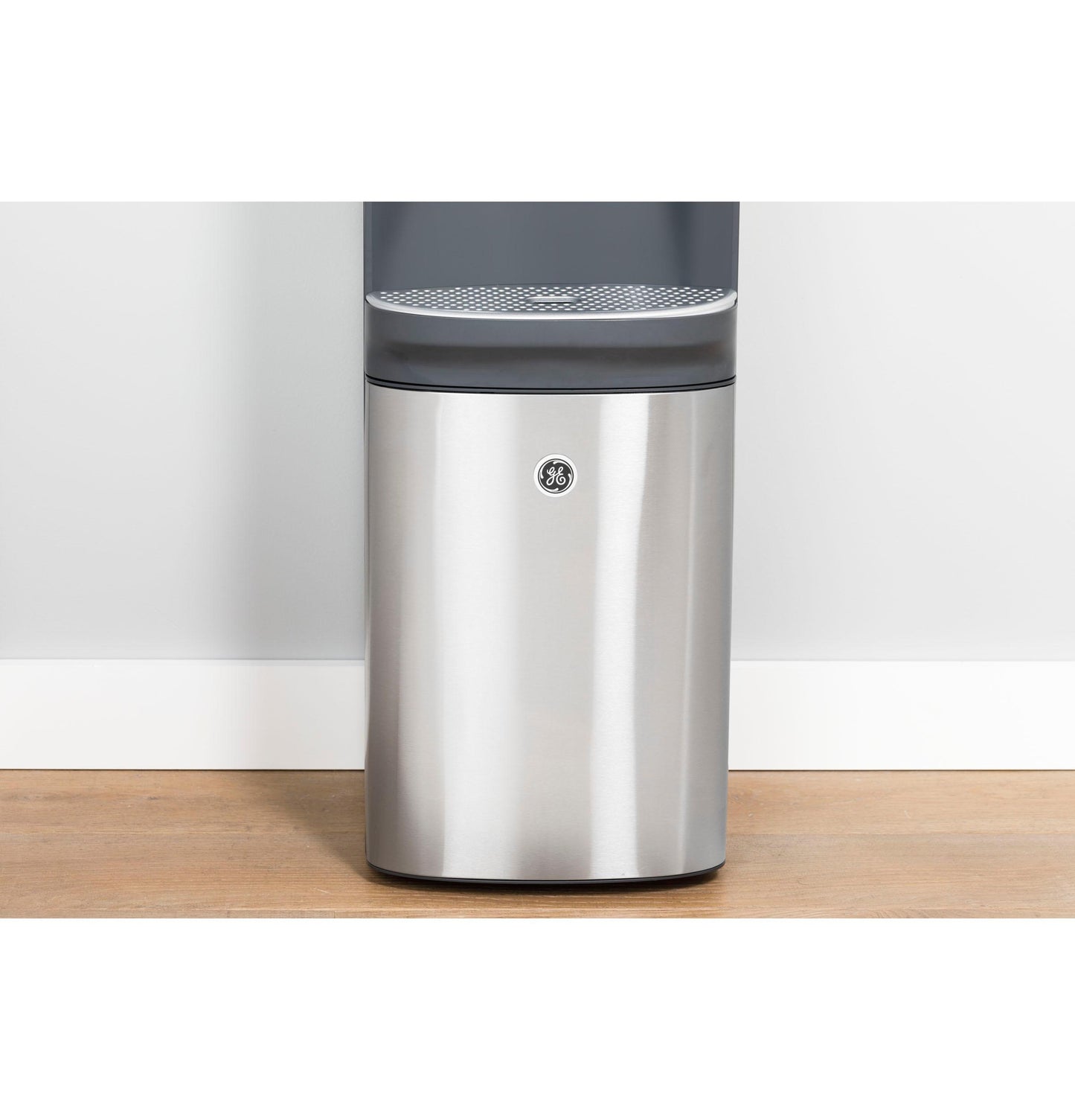 GXCF04P GE® Top-Loading Hot and Cold Water Dispenser