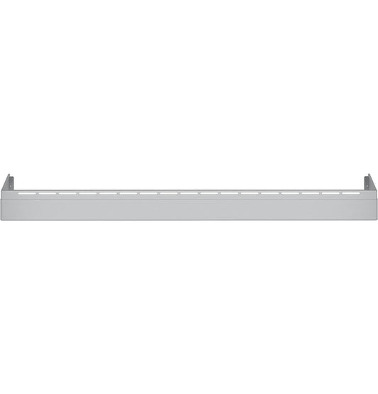 Cafe CXPR8TKPMSS CAF(EBACK)™ 48" Toe Kick Pro Range 48"