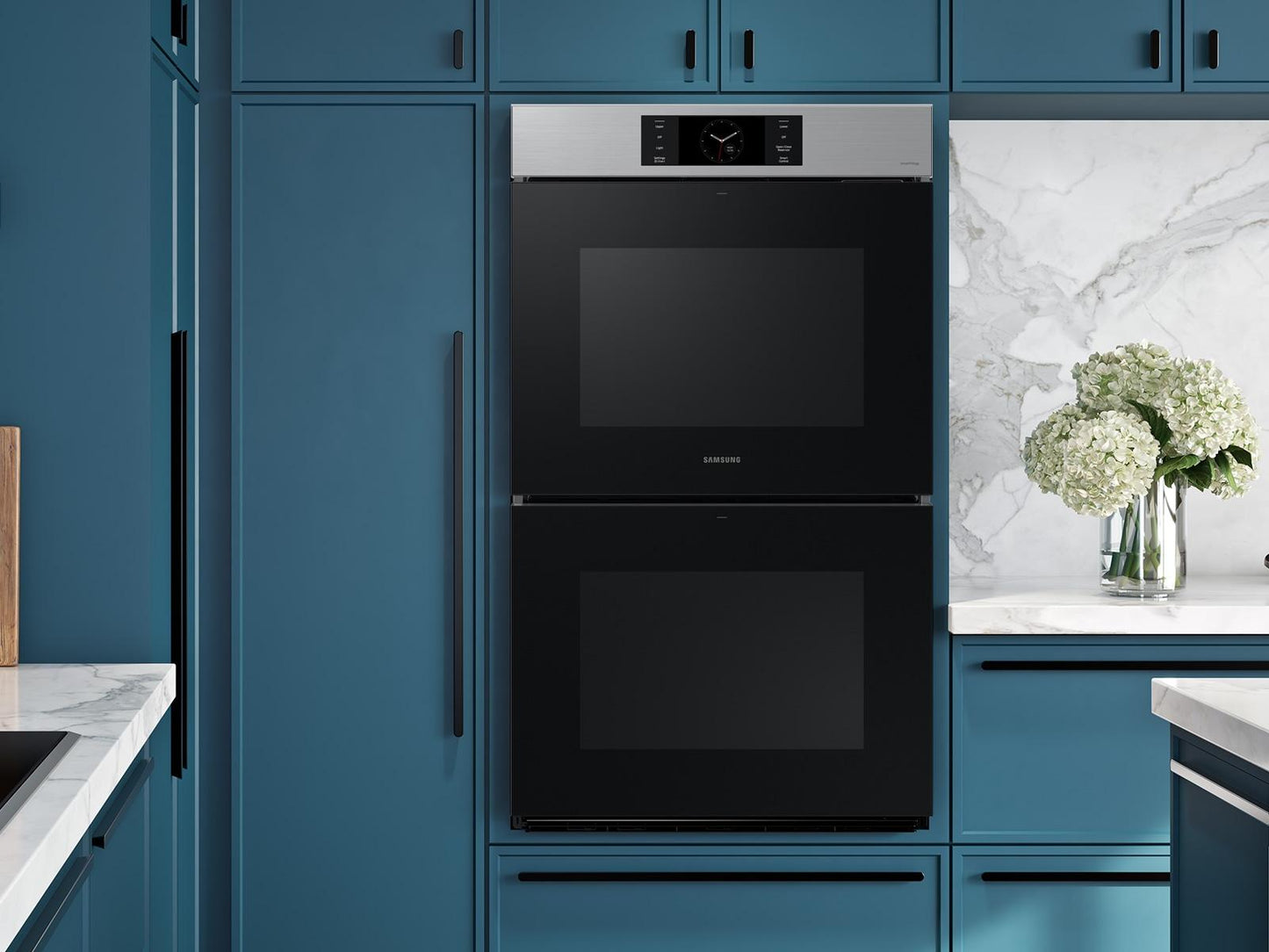Samsung NV51CG700DSR Bespoke AI Double Wall Oven AI Home 7" Display AI Pro Cooking™  5.1 cu.ft./5.1 cu.ft.