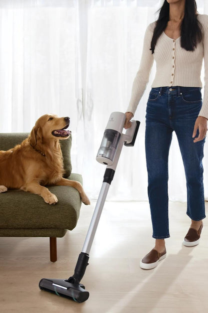 Electrolux EHVS65W1AW Ultimate600™ Complete Home Vacuum