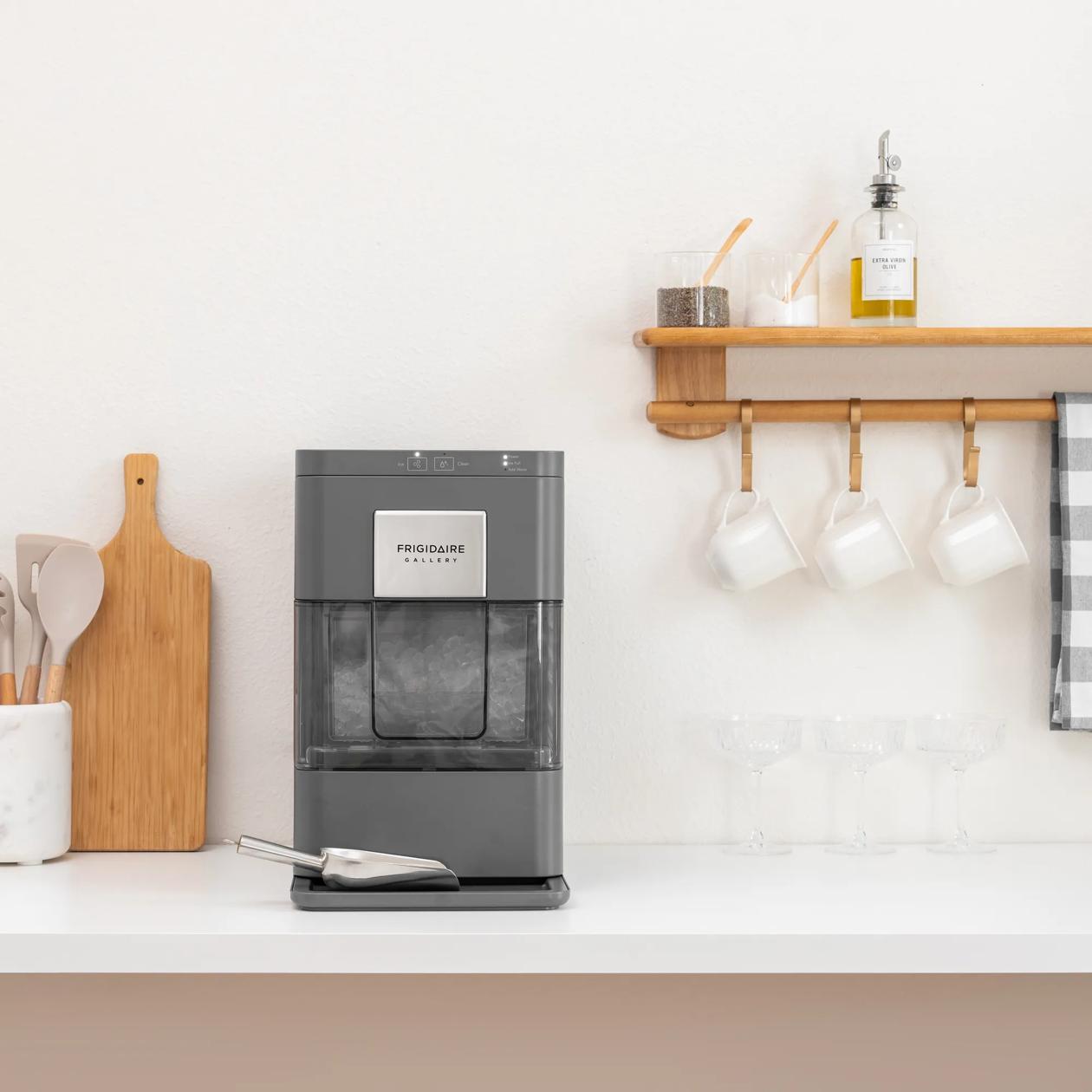Frigidaire EFIC255BLACK 44-lb Touchscreen Countertop Nugget Ice Maker with Self-Clean - Black