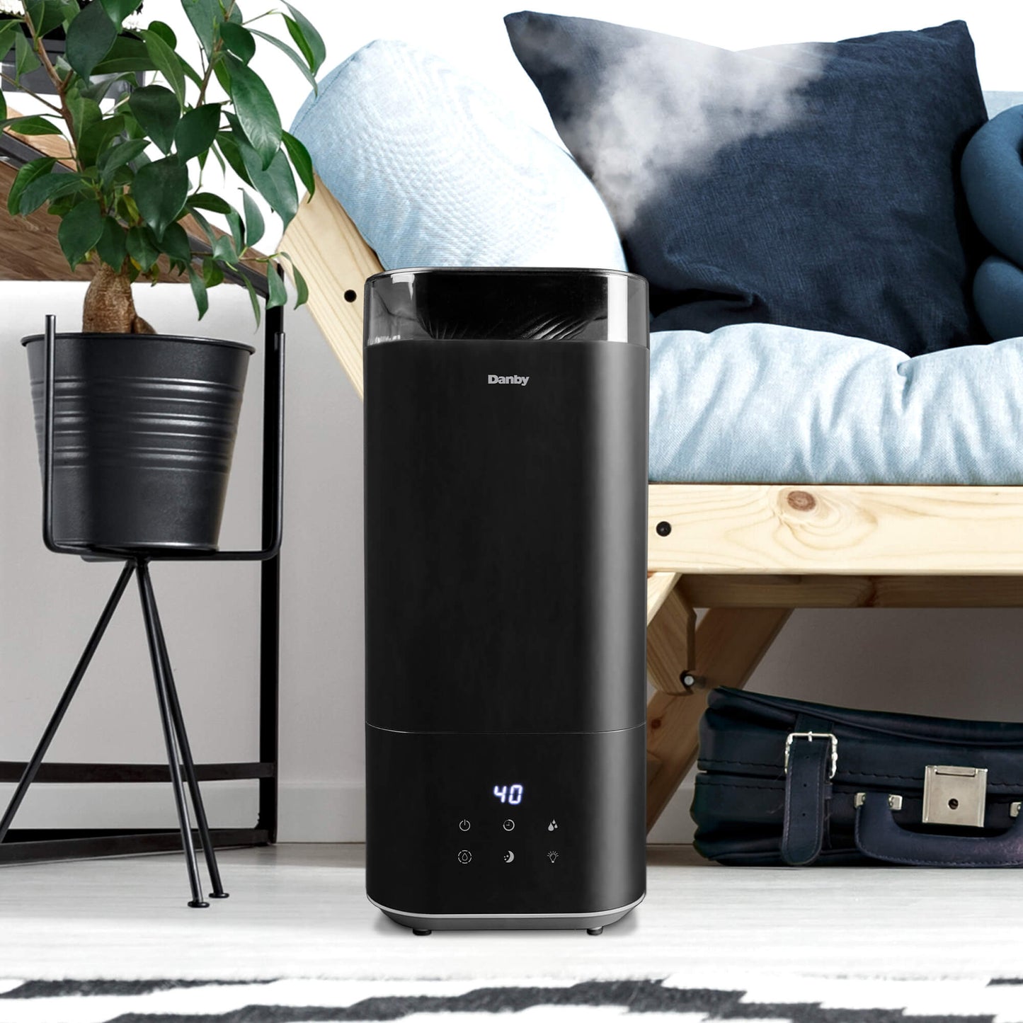 DBHR13211BDD1 Danby 5L Ultrasonic Top Fill Humidifier in Black