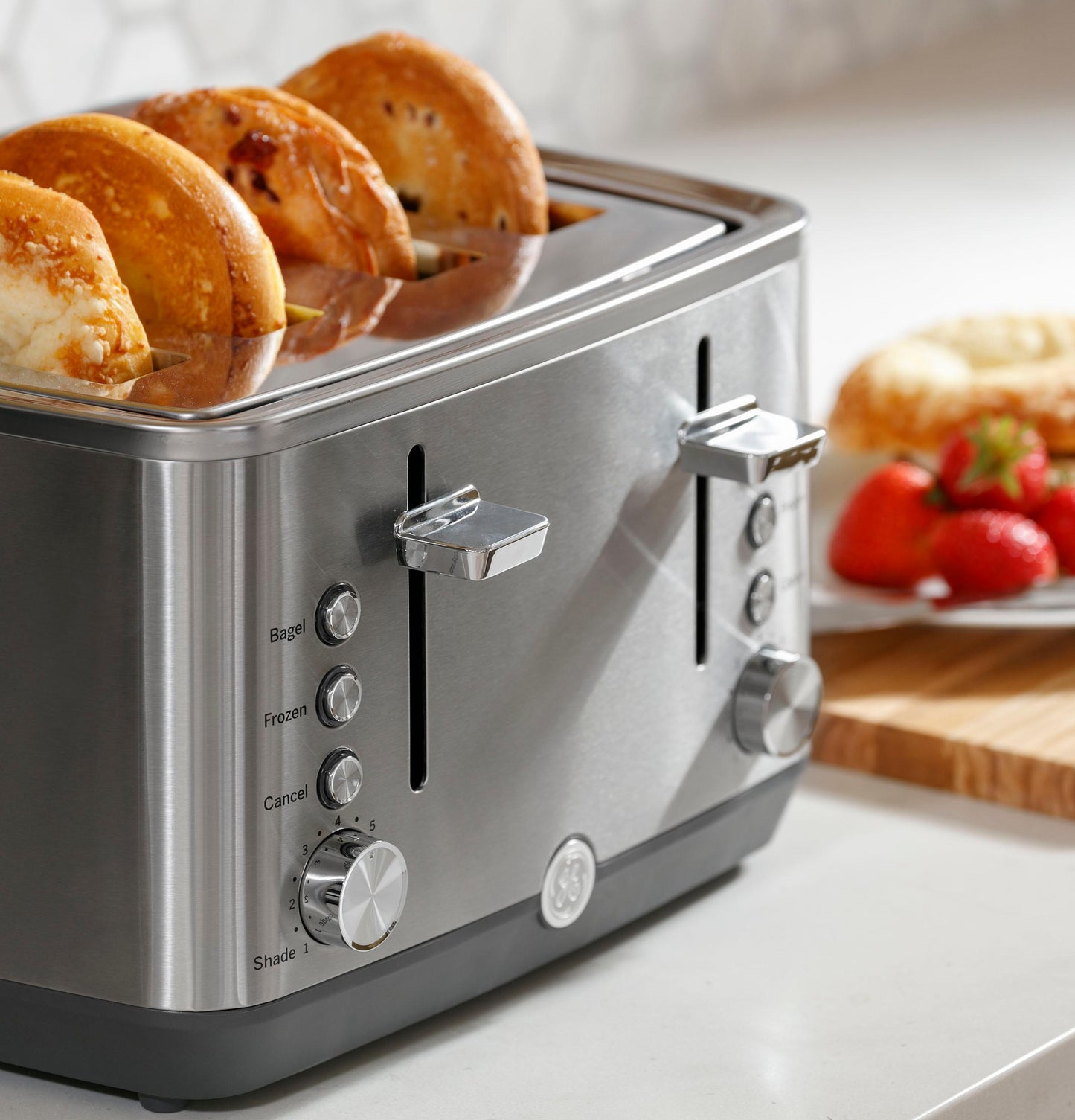 G9TMA4SSPSS GE 4-Slice Toaster