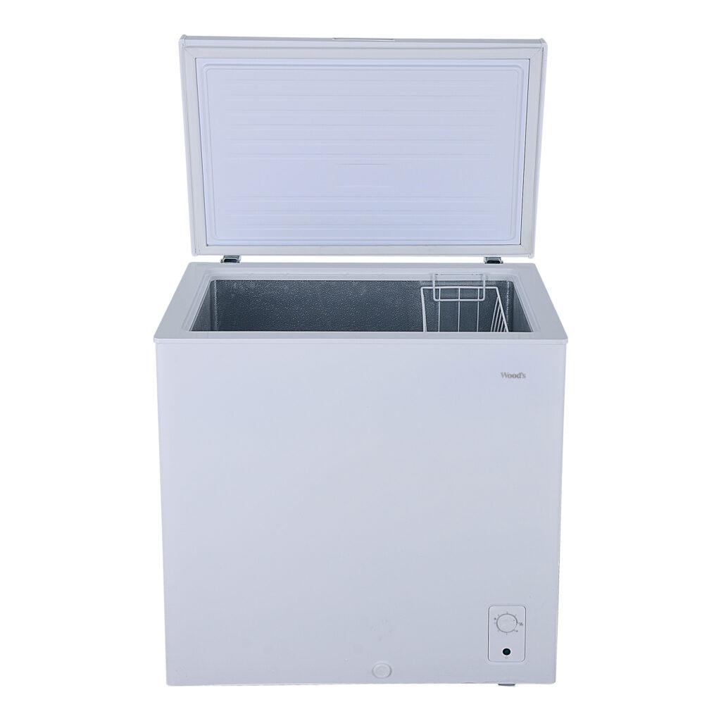 Danby WCF070W Wood's 7.0 cu. ft. Chest Freezer in White