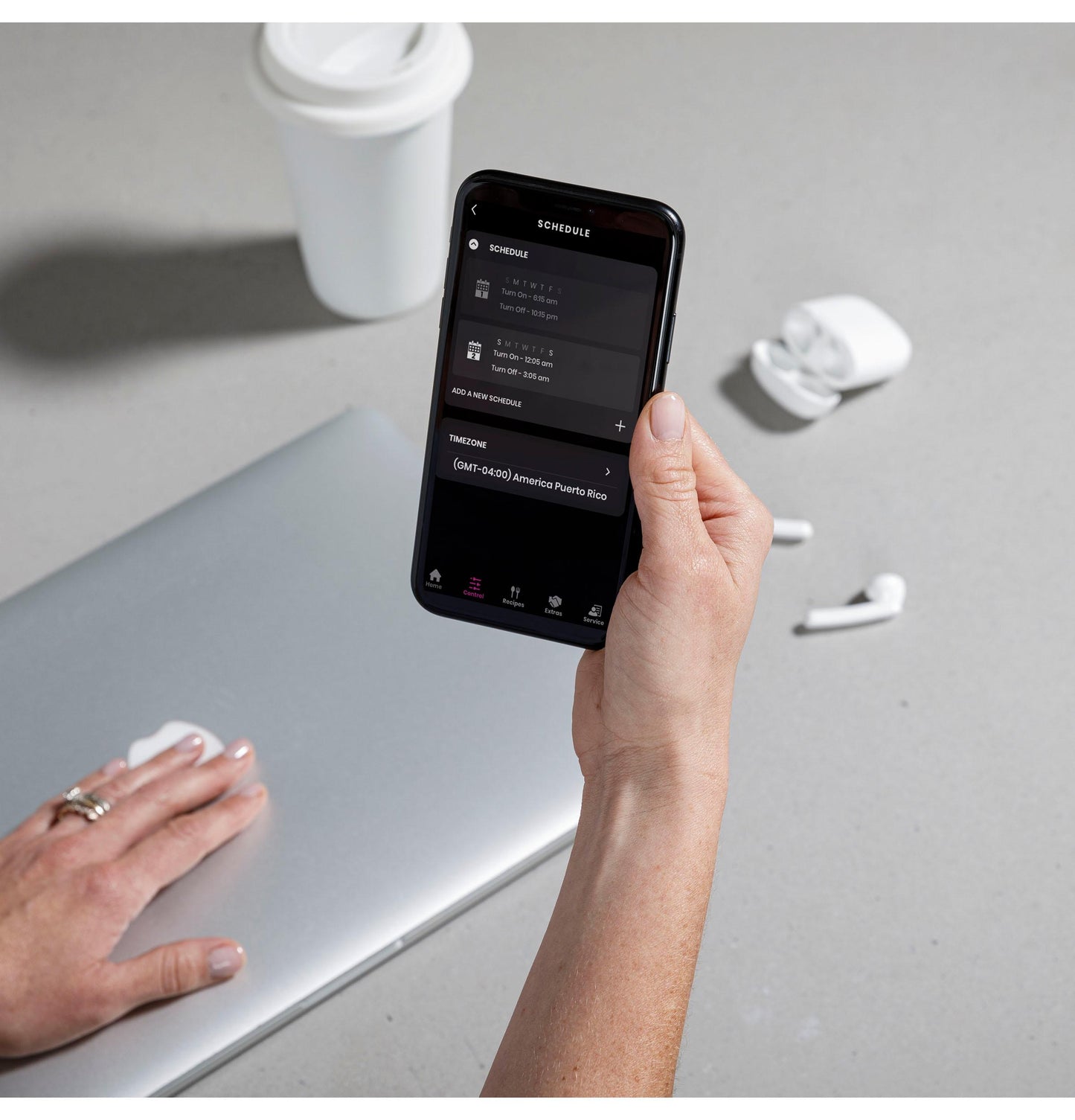 Ge Appliances UNC15NPWII Ice Maker 15-Inch Panel-Ready - Nugget Ice