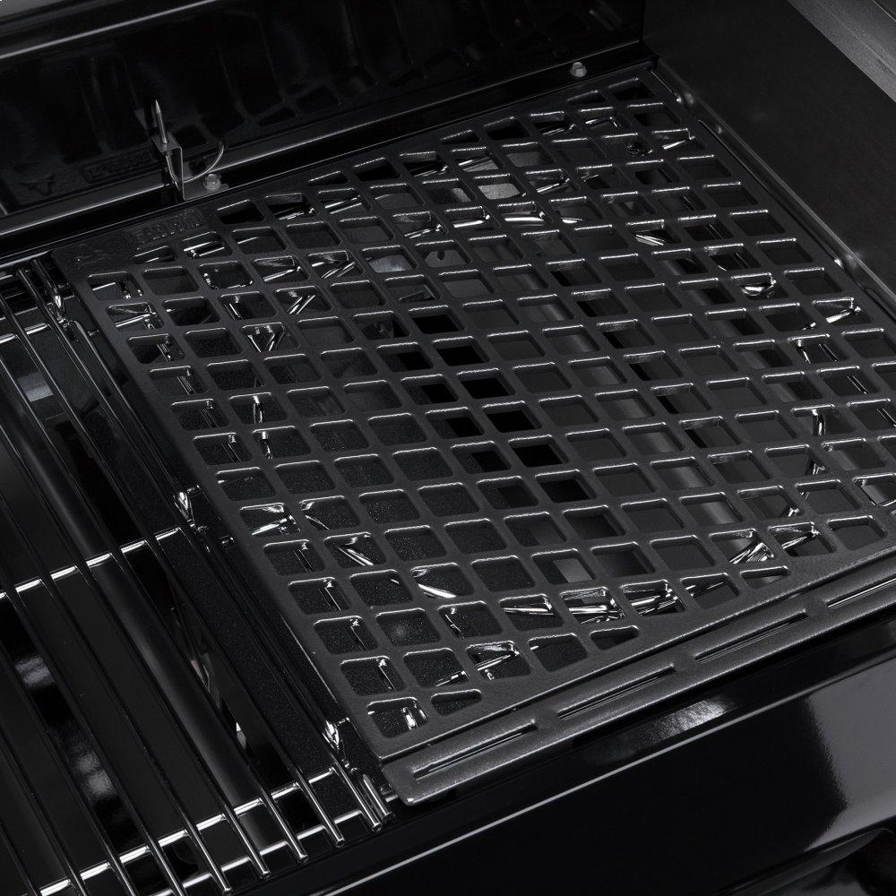 SmokeFire Sear+ ELX4 Wood Fired Pellet Grill