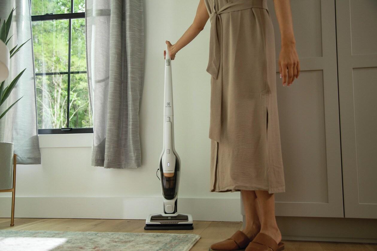 EHVS2510AW Electrolux Ergorapido™ Vacuum