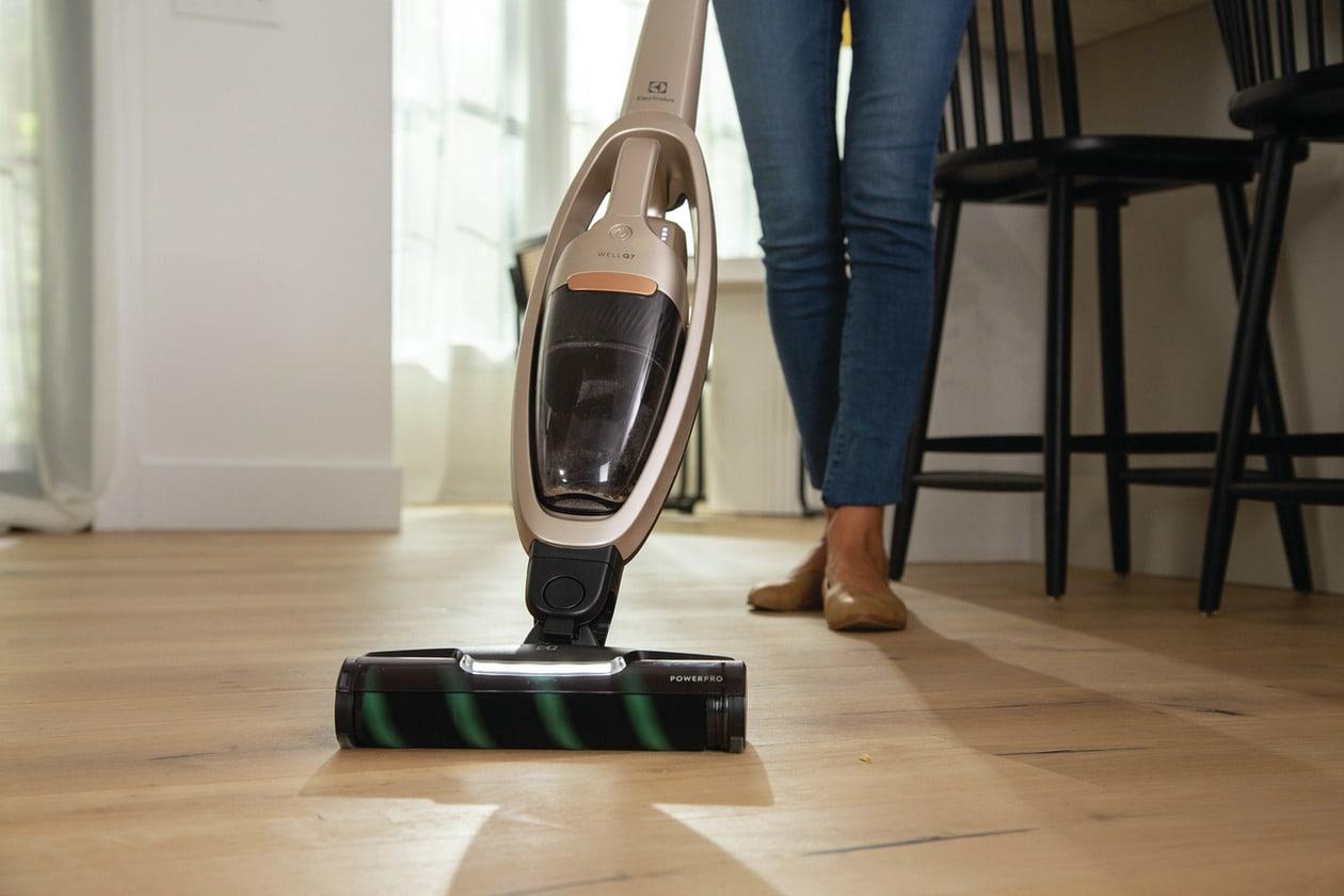 EHVS35H2AQ Electrolux WellQ7™ Hard Floor Vacuum