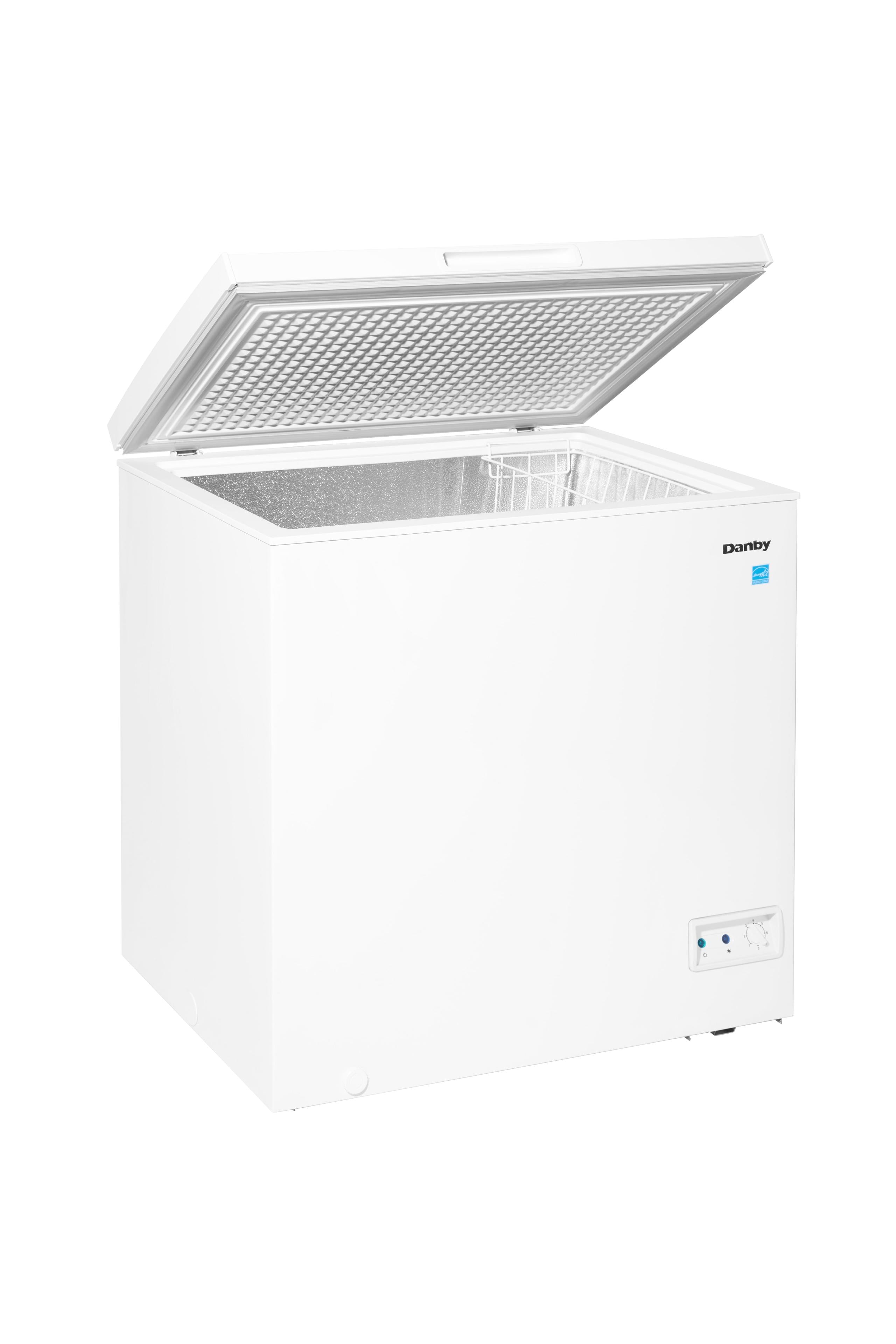 DCF070A5WDB Danby 7.0 cu. ft. Square Model Chest Freezer in White