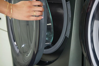 Electrolux ELFG7738AA Front Load Perfect Steam™ Gas Dryer with LuxCare® Dry and Instant Refresh - 8.0 Cu. Ft.