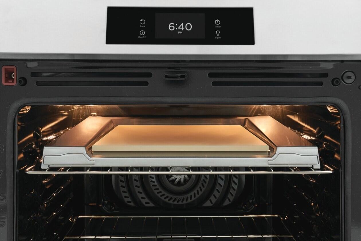 Frigidaire GCFI3070BF 30" Front Control Induction Range with Stone-Baked Pizza