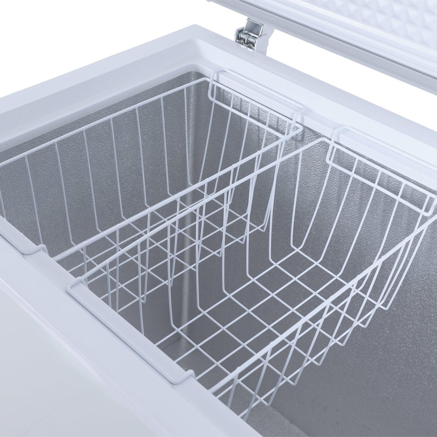 CF10F0W Avanti 10.0 cu. ft. Garage Ready Chest Freezer