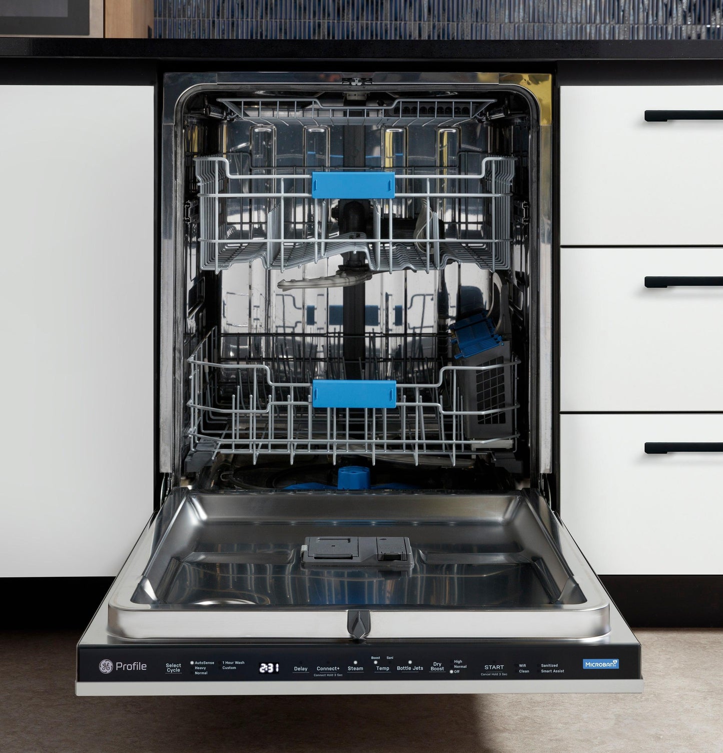 PDT715SIYII GE Profile™ ENERGY STAR® Panel-Ready Top Control Stainless Interior Dishwasher with Microban™ Antimicrobial Technology