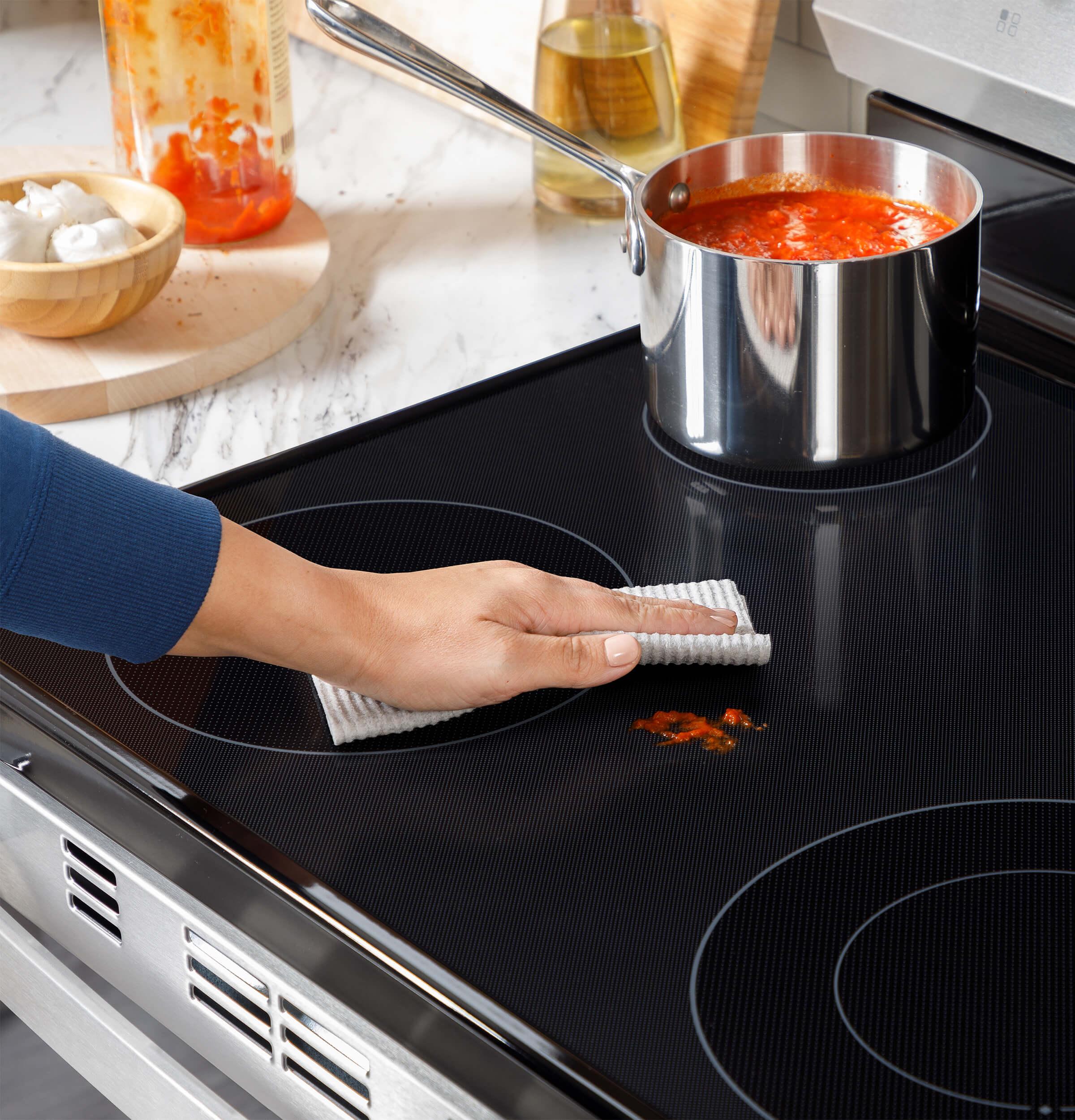 GRF500SVSS GE® ENERGY STAR® 30" Free-Standing Electric Range with Crisp Mode