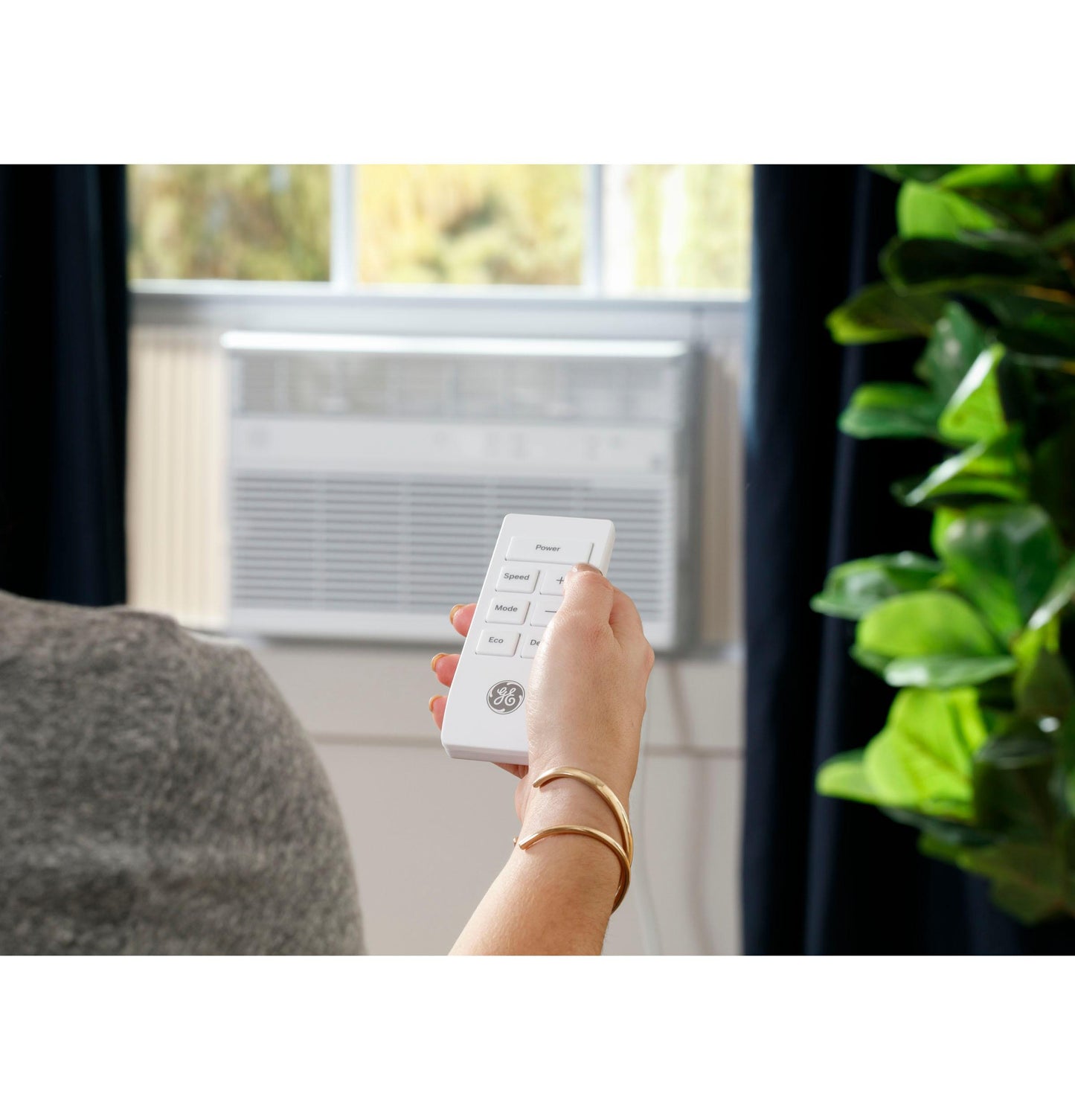 AHE08AZ GE® 8,000 BTU Heat/Cool Electronic Window Air Conditioner for Medium Rooms up to 350 sq. ft.