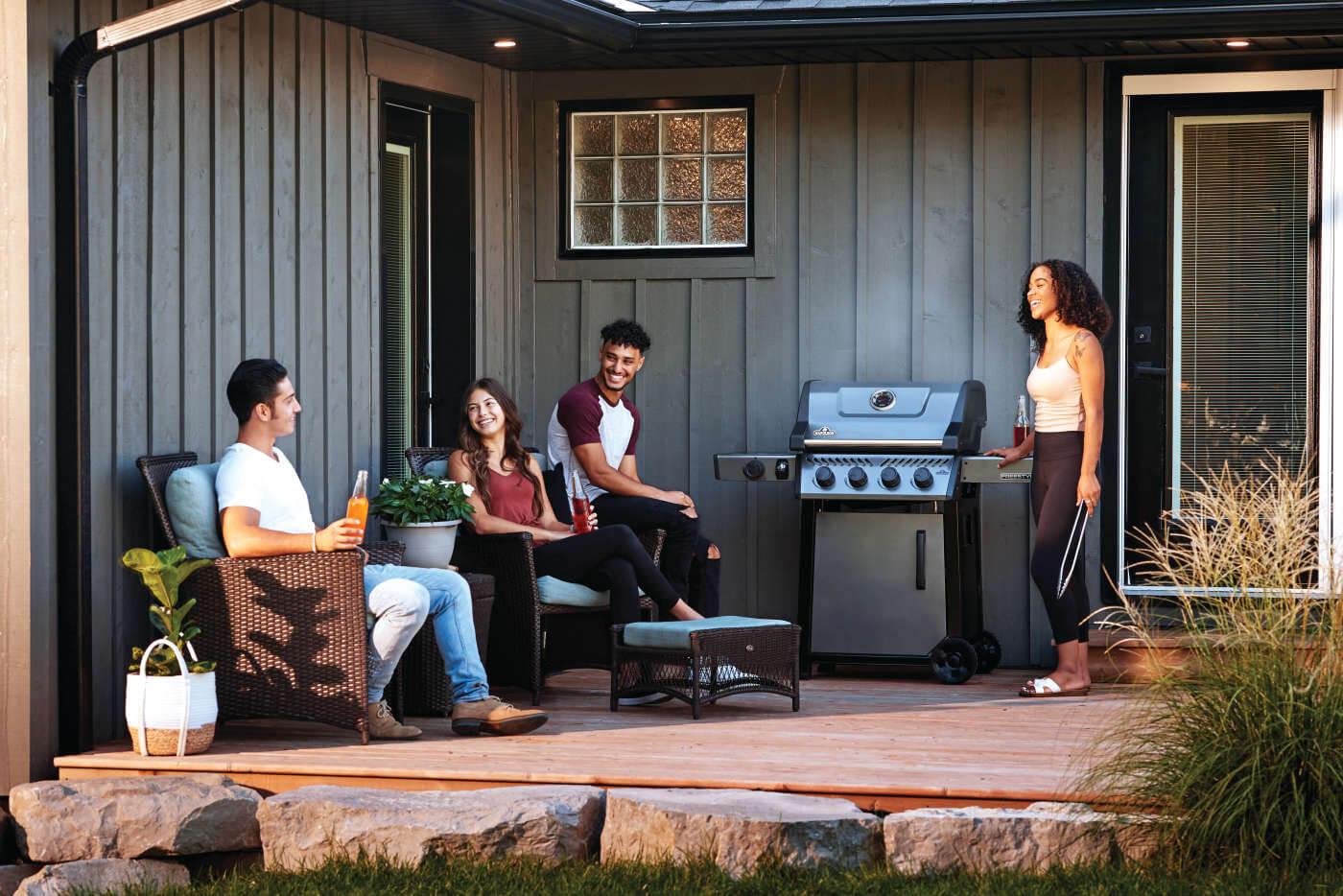 Napoleon Bbq F425DSBPGTECP Freestyle 425 SB with Range Side Burner , Propane, Graphite Grey