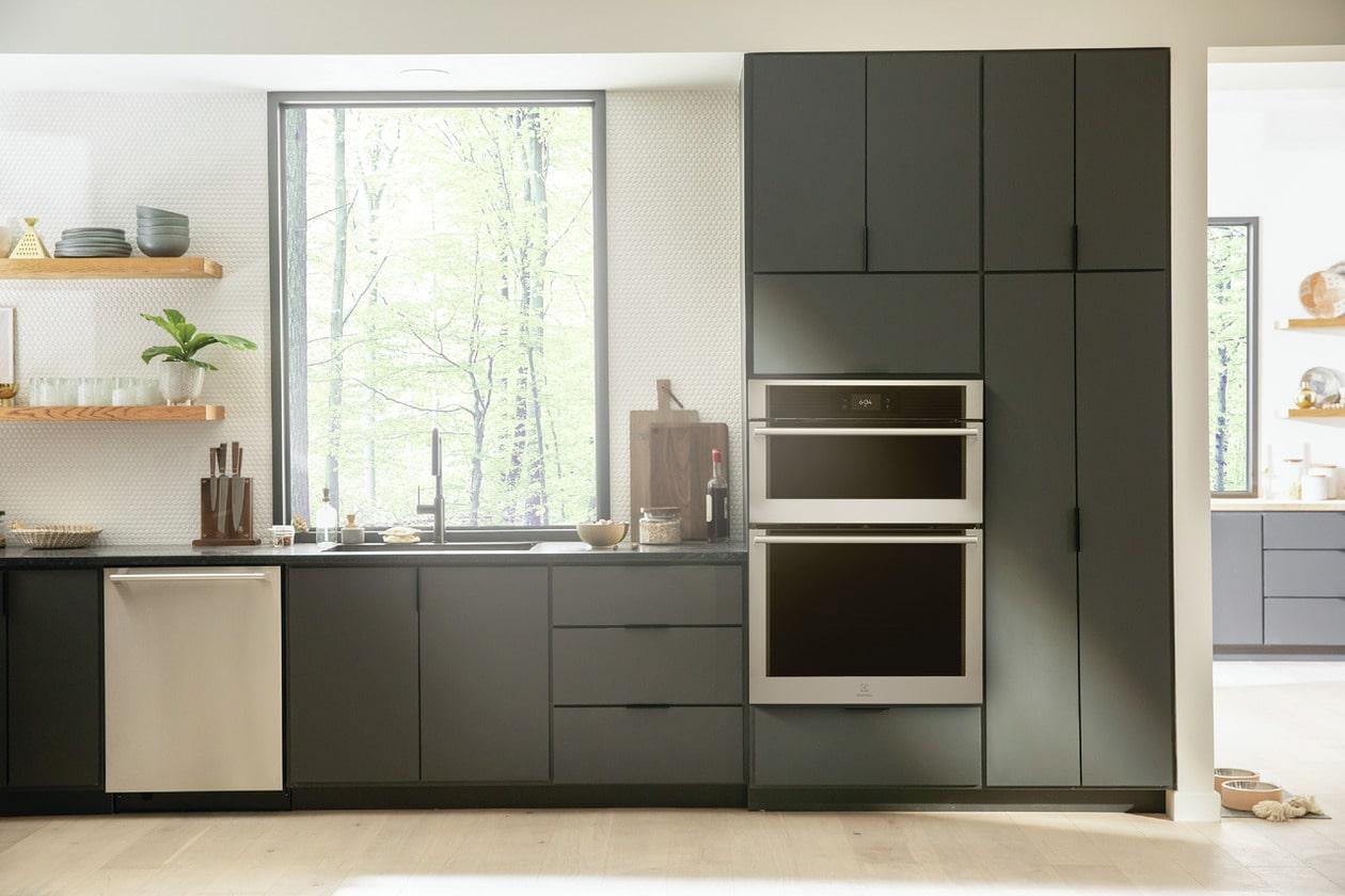 Electrolux ECWM3012AS 30" Wall Oven and Microwave Combination