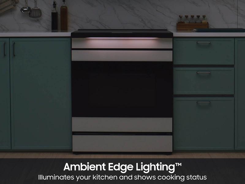 Samsung NSI6DB990012 Bespoke 6.3 cu. ft. AI Slide-In Induction Range with AI Hub™ & Smart Oven Camera in White Glass