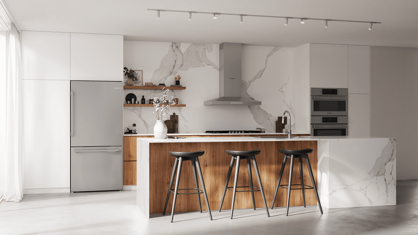Bosch B33CM10SNS 100 Series, free-standing fridge-freezer with freezer at bottom, Brushed steel (with anti-fingerprint), Total No Frost
