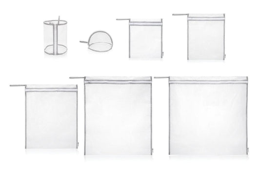 Electrolux 14ELWBAG02 LuxCare™ 7 Piece Delicate Wash Bag Set