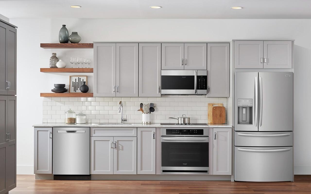 FGEW3066UF Frigidaire Gallery 30'' Single Electric Wall Oven