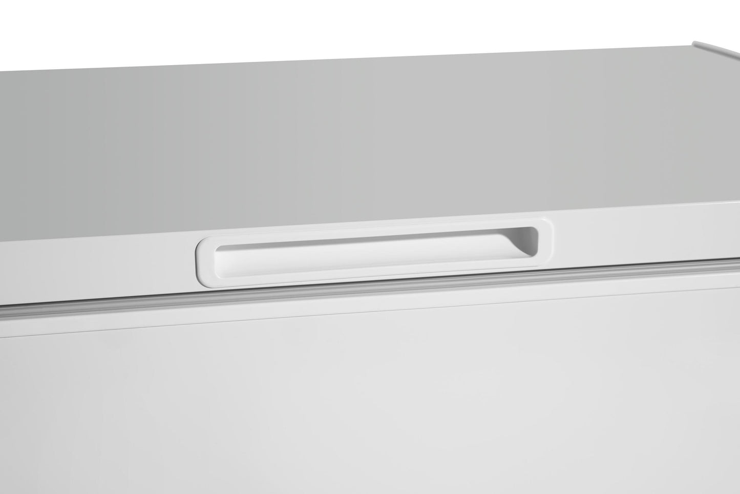 DCF070A5WDB Danby 7.0 cu. ft. Square Model Chest Freezer in White