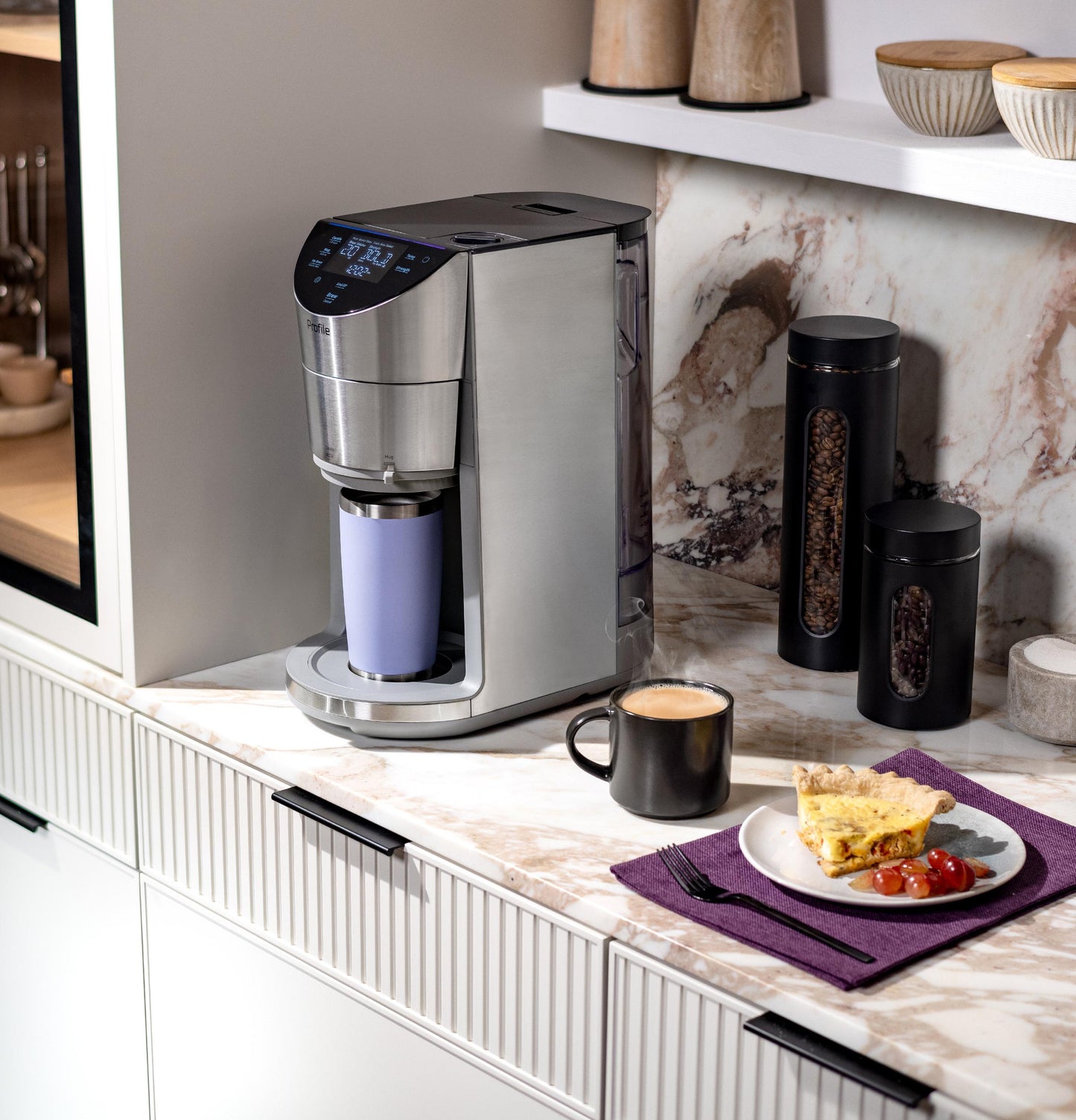 P7CGAAS2YSS GE Profile™ Smart Grind and Brew Coffee Maker with Podless Single Serve