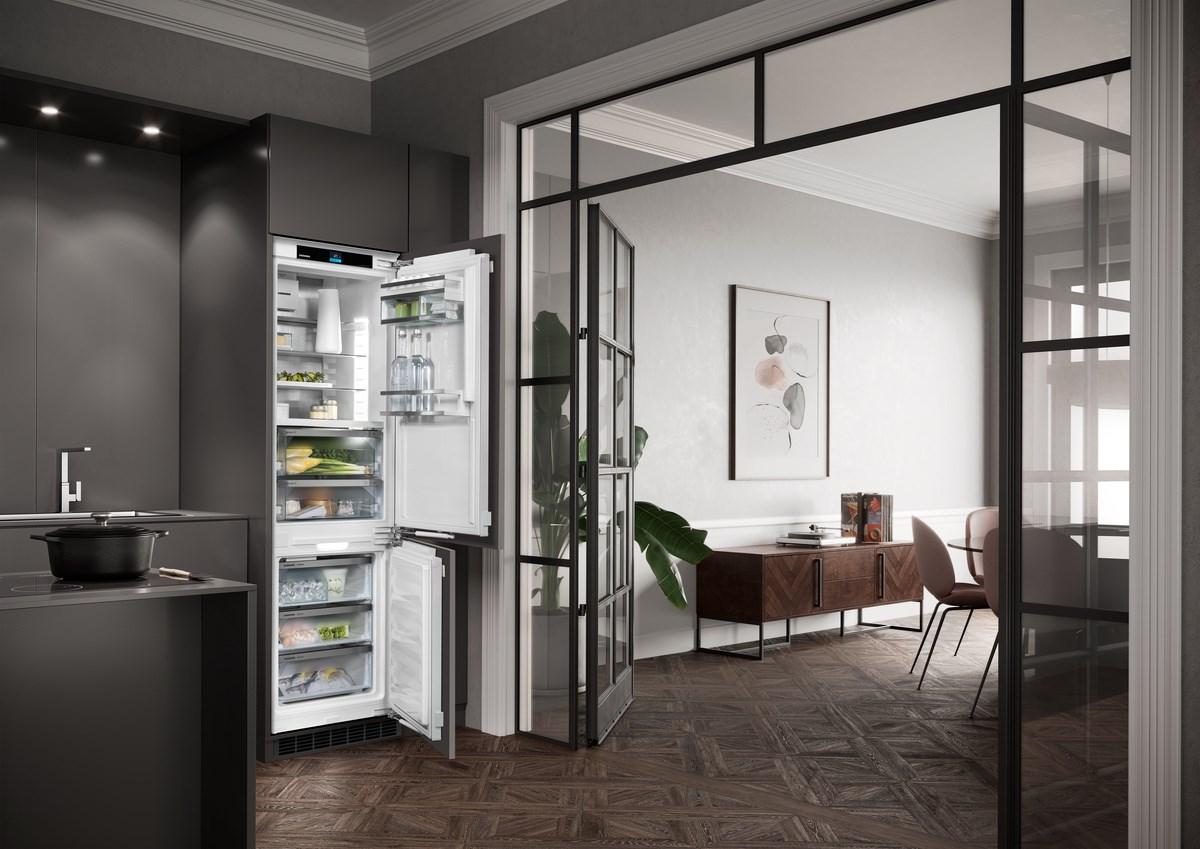 Liebherr ICB5160IM Fully Integrated Bottom Freezer Refrigerator with BioFresh