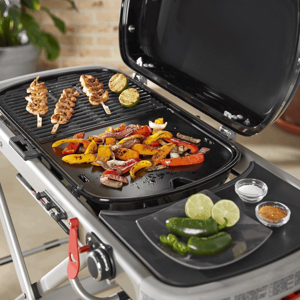 Weber Griddle - Weber Traveler grill