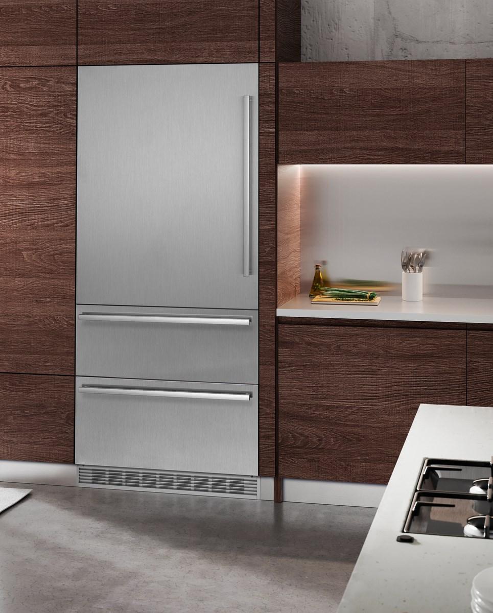 Liebherr Combined refrigerator-freezer with NoFrost for integrated use