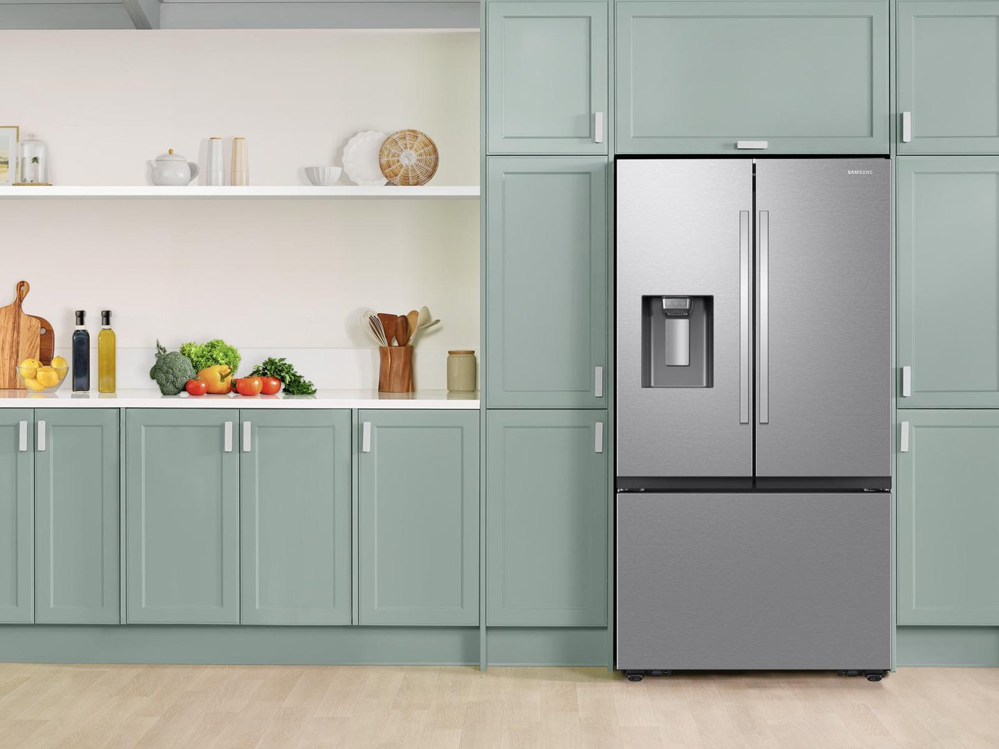 Samsung RF32CG5400SR Bespoke AI 3-Door French Door Mega Capacity  4 Types of Ice  31 cu.ft.