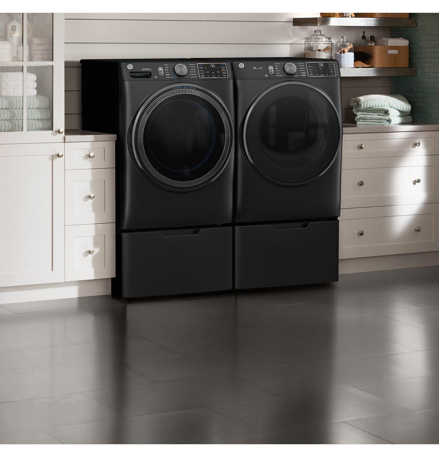 GFW655SPVDS GE® ENERGY STAR® 5.0 cu. ft. Capacity Smart Front Load Steam Washer with SmartDispense™ UltraFresh Vent System with OdorBlock™ and Steam