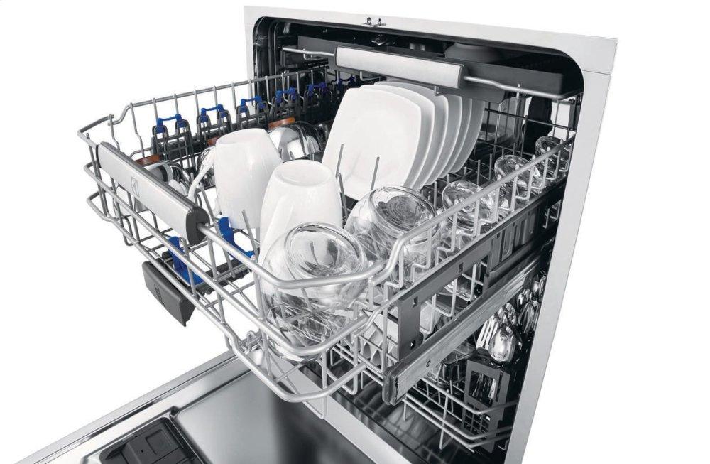 Electrolux ICON® 24'' Built-In Dishwasher with Perfect Dry™ System