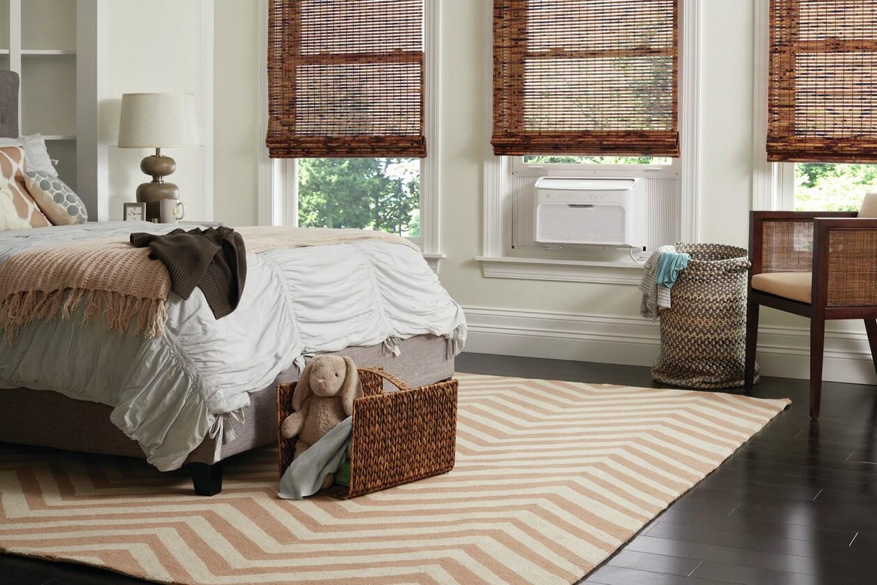 Frigidaire GHWQ123WC1 12,000 BTU Inverter Window Room Air Conditioner with Wi-Fi (Energy Star)