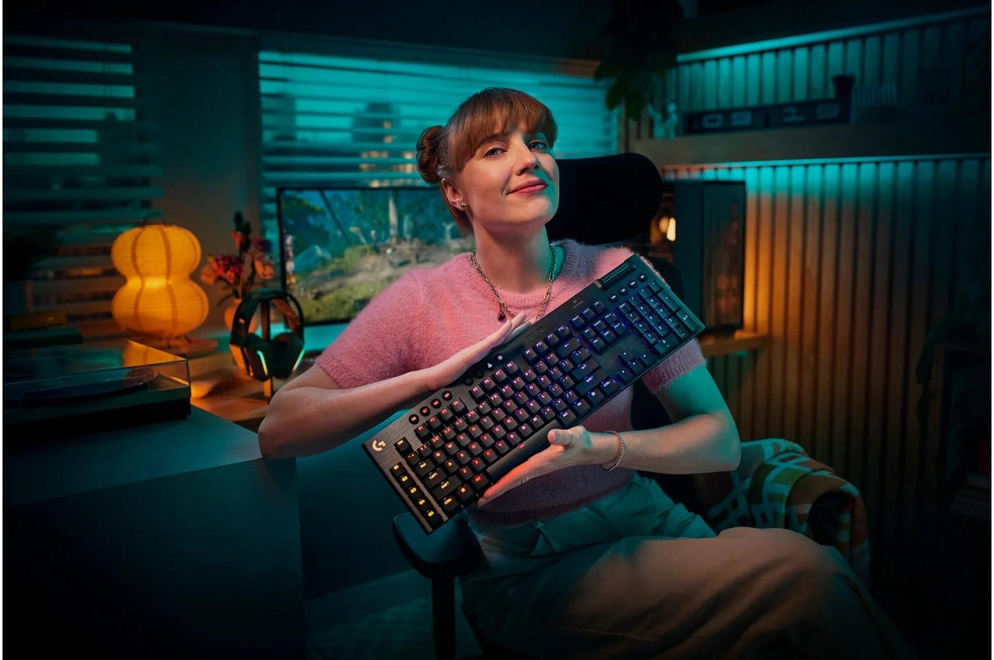 Lg 920012696 Logitech G915 X LIGHTSPEED Wireless Low Profile Gaming Keyboard