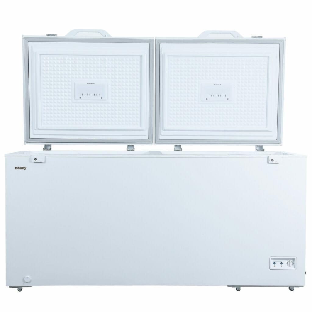 DCFM210A1WDB Danby 21.2 cu. ft. Chest Freezer in White