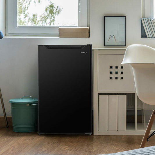 DAR032B2BM Danby 3.2 cu. ft. Compact Fridge in Black