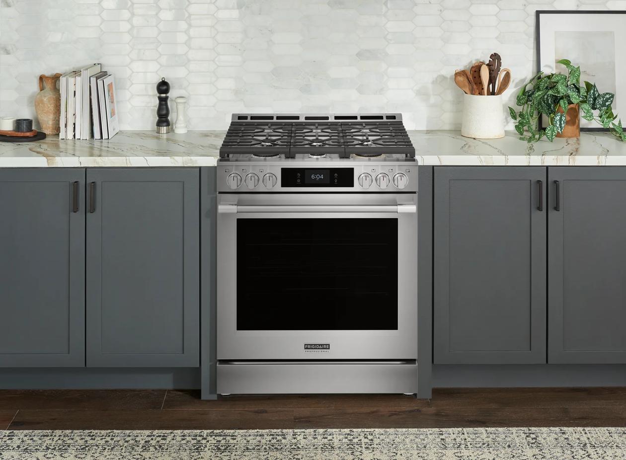 Frigidaire PCFG3085BF 30" Gas Range with Stone-Baked Pizza