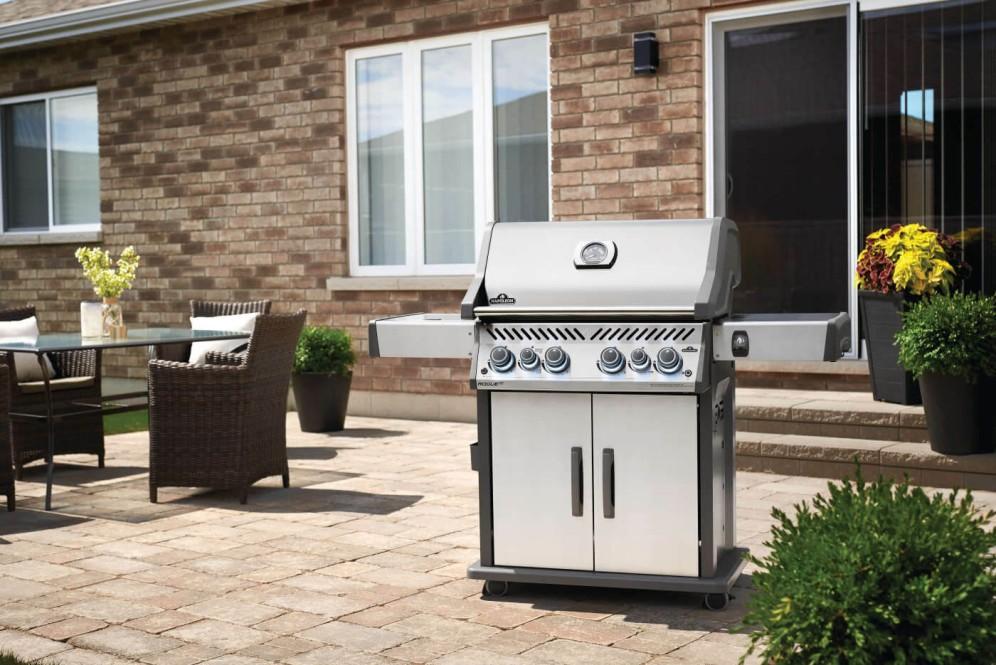 Napoleon Bbq RSE525RSIBPSS1 Rogue SE 525 RSIB with Infrared Side and Rear Burner , Propane, Stainless Steel