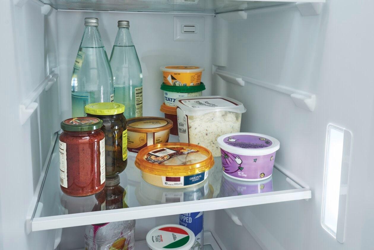 Frigidaire FRSN2610AF 26 Cu. Ft. 36" Standard-Depth Side-by-Side Refrigerator