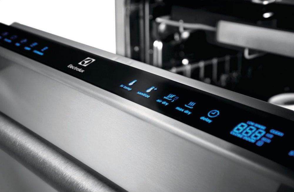 Electrolux ICON® 24'' Built-In Dishwasher with Perfect Dry™ System