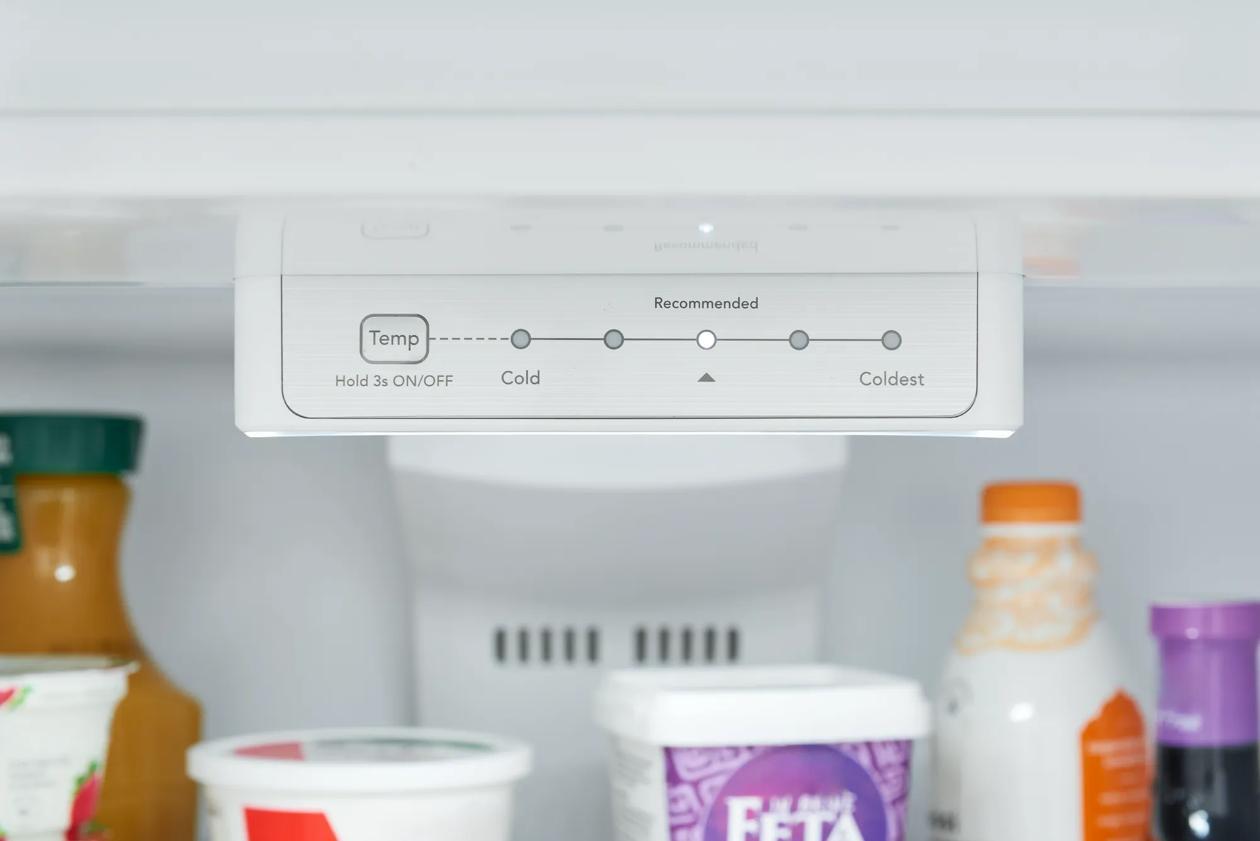 Frigidaire FRTE1835AW 18 Cu. Ft. Garage Ready Top Freezer Refrigerator