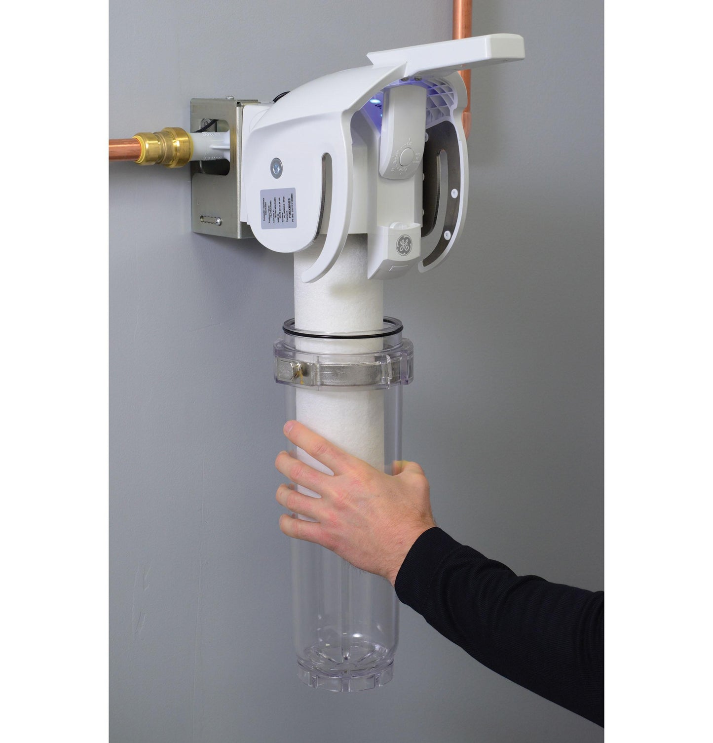 GXWH70M GE® Smart Whole House Leak Detection & Water Filtration System
