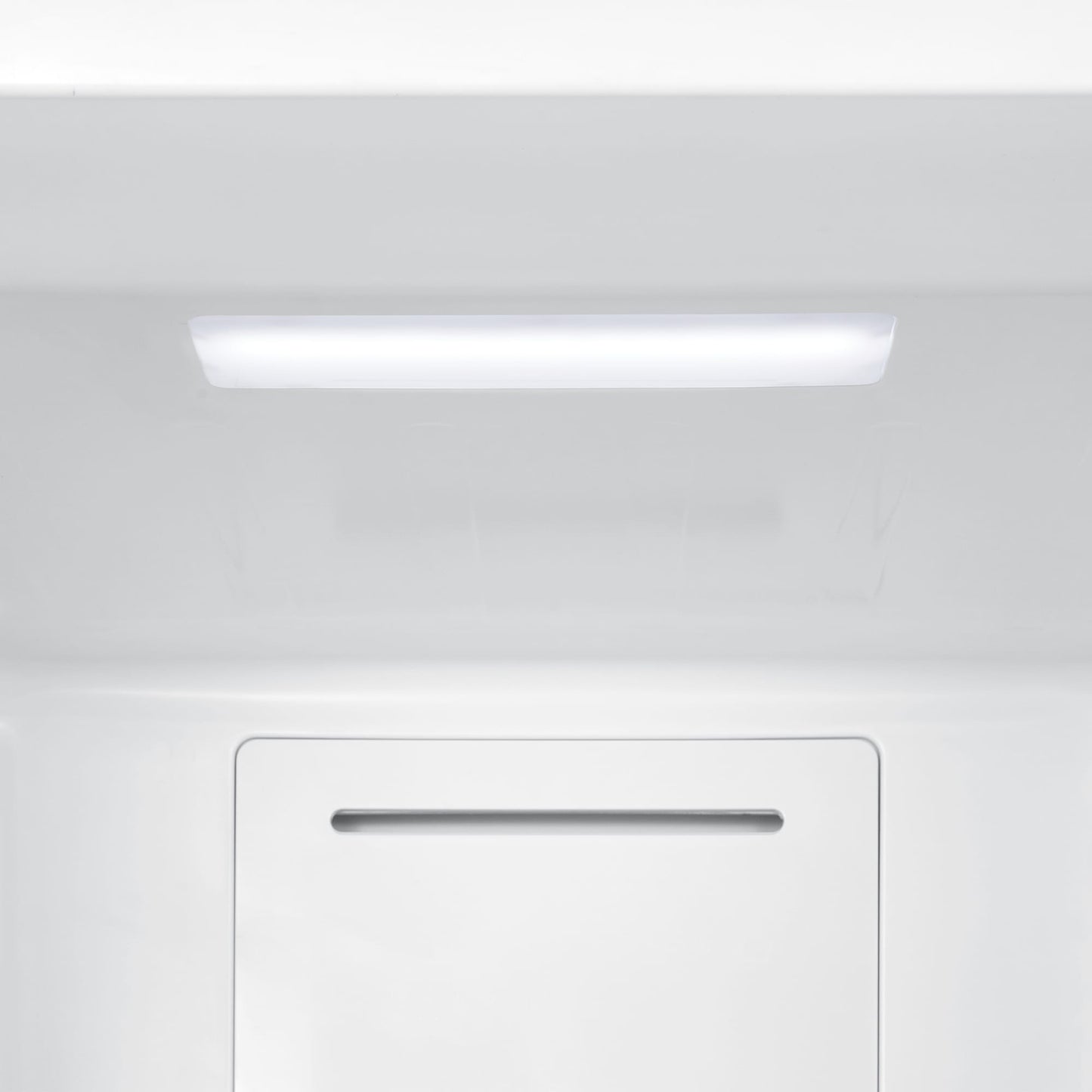 DUF206E1SSLDB Danby 21 cu. ft. Convertible Upright Freezer in Stainless Steel Look