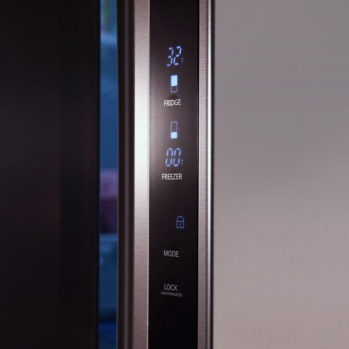 FFFDS175L3S Avanti Frost Free French Door Refrigerator, 17.5 cu. ft.